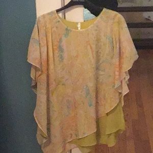 Summery 2 layer top
